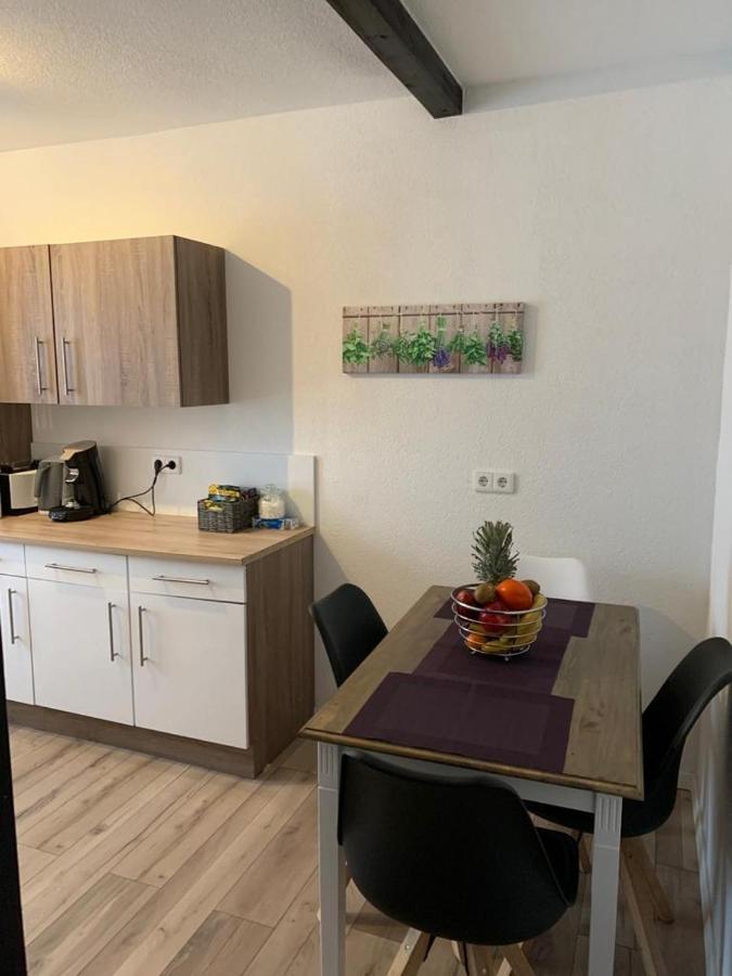 Grenznahe Ferienwohnung Mit 4 Schlafzimmern グレンツァッハ・ヴィレン エクステリア 写真
